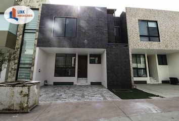 Casa en  Avenida Paseo Del Anochecer, Fontee, Zapopan, Jalisco, 45019, Mex