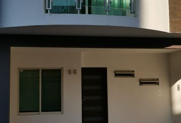 Casa en condominio en  Avenida Valdepeñas, Zapopan, Jalisco, 45133, Mex