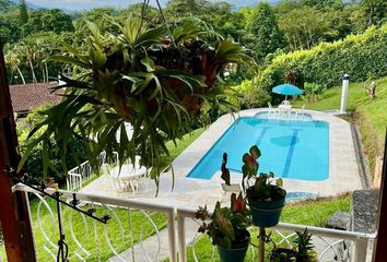 Casa en  San Peregrino, Manizales