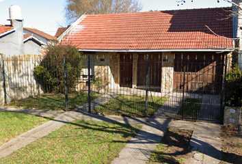 Casa en  Caisamar, Mar Del Plata