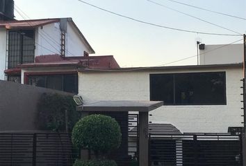 Casa en condominio en  Calle Emiliano Zapata, Los Pirules, Tlalnepantla, Tlalnepantla De Baz, México, 54040, Mex