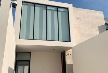 Casa en condominio en  Cholul, Mérida, Yucatán, Mex