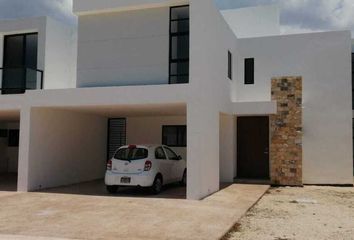 Casa en  Carretera Xcunyá - Santa María Yaxché - Tamanché - Ejido T. Mérida Progreso, Mérida, Yucatán, 97308, Mex