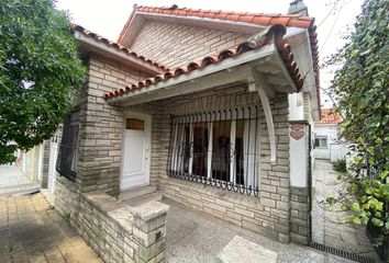 Casa en  Punta Mogotes, Mar Del Plata