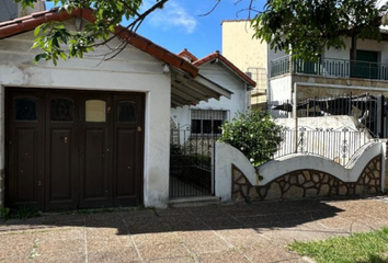 Casa en  Valentín Alsina, Partido De Lanús