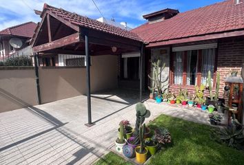 Casa en  Los Pinares, Mar Del Plata