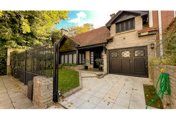 Casa en  Bernardino Rivadavia, Mar Del Plata