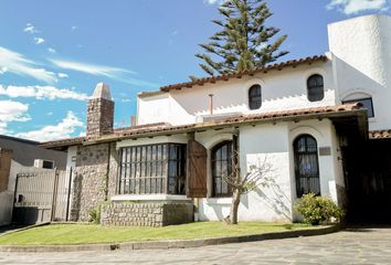 Casa en  Los Troncos, Mar Del Plata