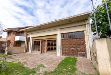 Casa en  Los Pinares, Mar Del Plata