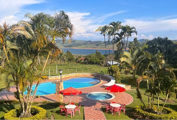 Lote de Terreno en  Centro Poblado, Calima