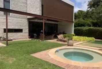 Casa en  Yucatan Country Club, Mérida, Yucatán, Mex