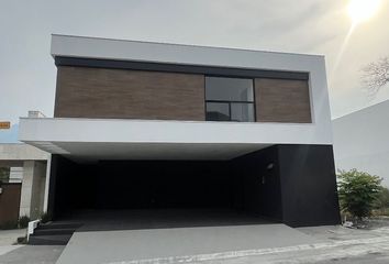 Casa en  Calle Encinos Del Vergel, El Vergel, Monterrey, Nuevo León, 64987, Mex