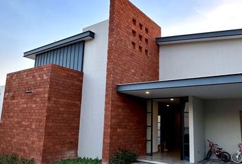 Casa en fraccionamiento en  Villas De Irapuato, Irapuato, Guanajuato