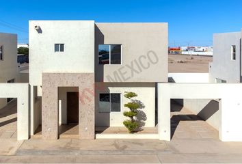 Casa en  Lucerna, Mexicali