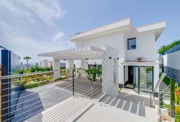 Chalet en  Finestrat, Alicante Provincia