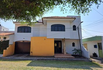 Casa en  Jardines Vista Hermosa, Municipio De Colima