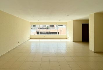 Casa en  Calle Cerro Del Peñón, Colinas Del Cimatario, Santiago De Querétaro, Querétaro, 76090, Mex