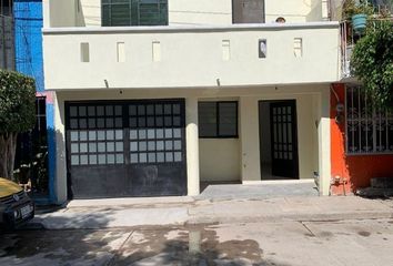 Casa en  Calle Arrayan 304, Jardines De San Pedro, León De Los Aldama, León, Guanajuato, 37288, Mex