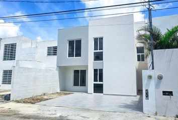 Casa en  Calle 50, Francisco De Montejo, Mérida, Yucatán, 97203, Mex