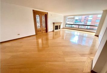 Apartamento en  La Cabrera, Bogotá