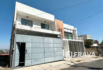 Casa en  Calle Constitución De 1857 3932, Tlaquepaque, San Pedro Tlaquepaque, Jalisco, 45588, Mex