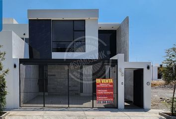 Casa en  Calle Monte Cervino, Residencial Valle Verde, Colima, 28017, Mex