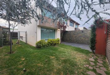 Casa en condominio en  Calle Ignacio Allende, Ocoyoacac, México, 52743, Mex