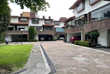 Casa en condominio en  Calle Fuente Portal De Las Flores 28-34, Lomas De Las Palmas, Miguel Hidalgo, Huixquilucan, México, 52788, Mex