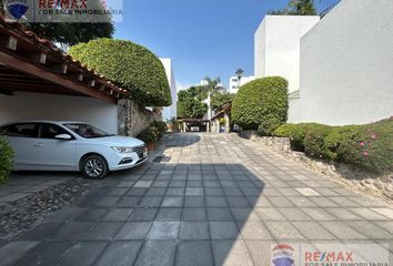 Casa en  Jardines De Acapatzingo, Cuernavaca, Morelos