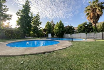 Casa en  Huechuraba, Provincia De Santiago