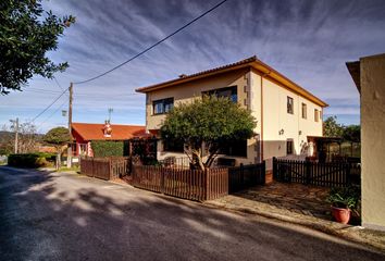 Chalet en  Abegondo, Coruña (a) Provincia