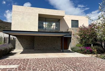 Casa en  Altozano, Santiago De Querétaro, Querétaro, Mex