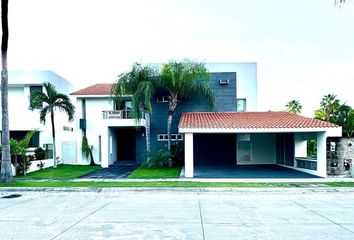 Casa en  Privada Villa Magna, Álamos, Cancún, Benito Juárez, Quintana Roo, 77560, Mex