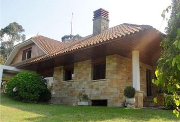 Chalet en  Cabueñes, Asturias