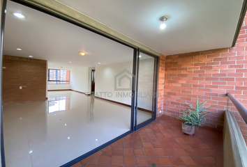 Apartamento en  El Tesoro, Medellín