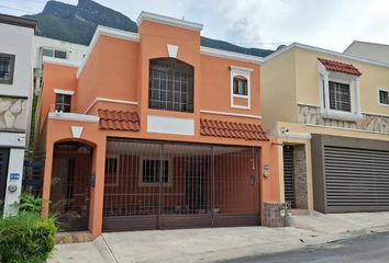 Casa en  Bosques Del Rey, Guadalupe, Nuevo León