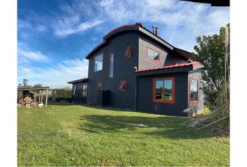 Casa en  Puerto Varas, Llanquihue