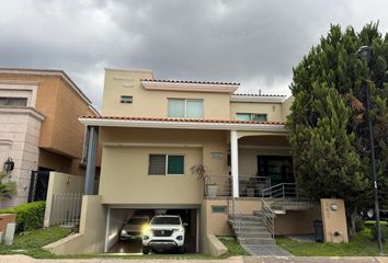 Casa en  Calle Del Pinar 256, San Agustín, Tlajomulco De Zúñiga, Jalisco, 45645, Mex