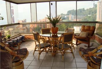 Apartamento en  Castropol, Medellín