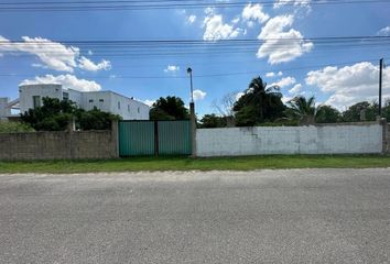 Lote de Terreno en  Calle 18 108-108, Cholul, Mérida, Yucatán, 97305, Mex