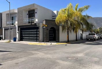 Casa en  Avenida Los Pinos, Nexxus Residencial Sector Cristal, General Escobedo, Nuevo León, 66055, Mex