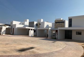 Casa en  Avenida 21, Mérida, Yucatán, 97306, Mex