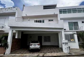 Casa en  Calle Punta Sam, Punta Estrella, Playa Del Carmen, Solidaridad, Quintana Roo, 77723, Mex
