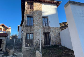 Chalet en  Hoyos Del Espino, Avila Provincia