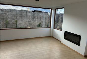 Departamento en  Cumbayá, Quito