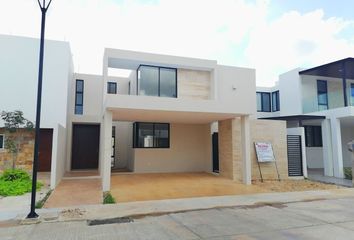 Casa en condominio en  Calle 20 109, Conkal, Yucatán, 97345, Mex