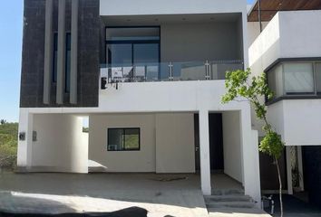 Casa en  La 61, Avenida Heberto Castillo Martínez 61, Paseo De Las Minas, García, Nuevo León, 66003, Mex