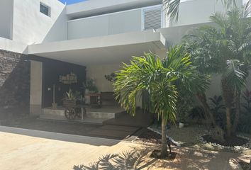 Casa en condominio en  Paseos Del Mayab, Conkal, Yucatán, Mex