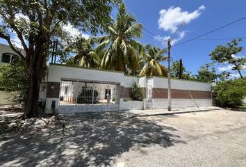 Casa en  Calle 38 364-372, San Pablo Uxmal, Mérida, Yucatán, 97203, Mex