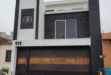 Casa en  Acanto Residencial, Apodaca